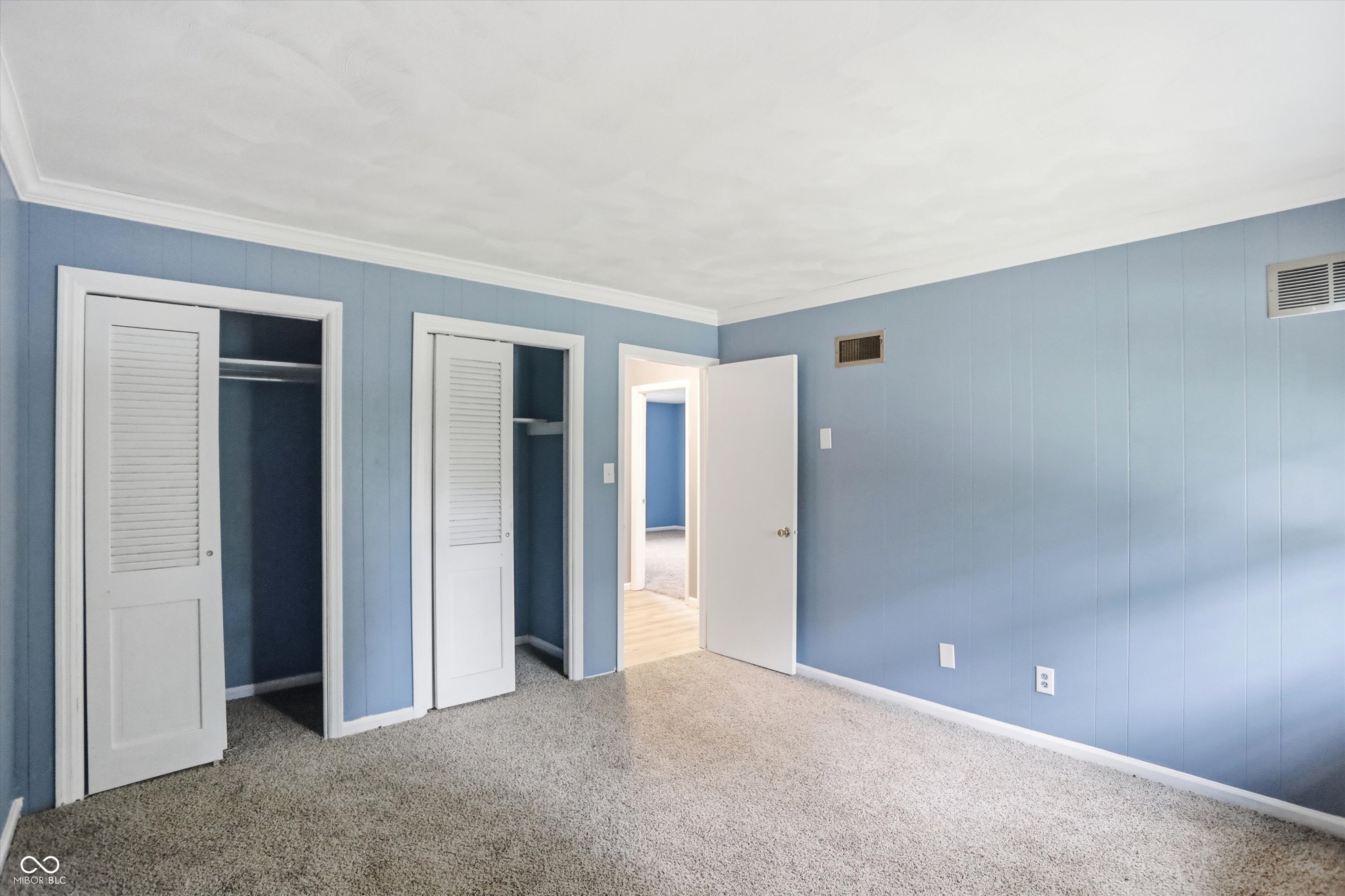 826 Yorkshire Road Anderson, IN 46012 - Photo 23 of 38