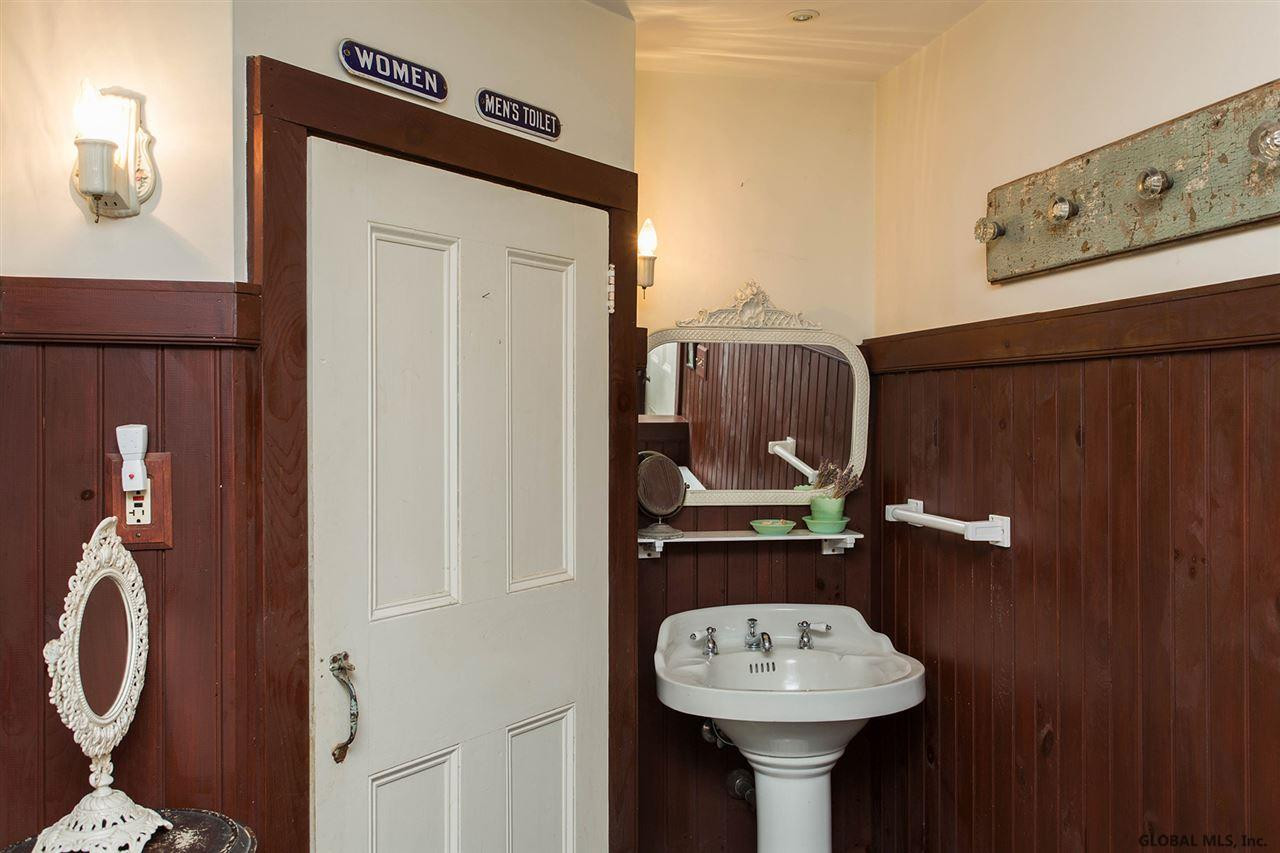 433 Bullock Road New Scotland, NY 12159 - Photo 9 of 25 Photo 9
