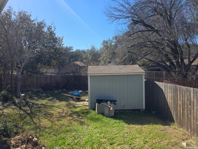 $2,300 | 6321 Bowman Ridge, San Antonio, TX 78249
