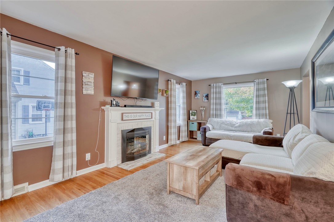 284 Belmeade Road Irondequoit, NY 14617 - Photo 14 of 41