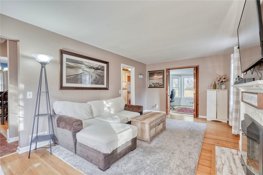 284 Belmeade Road Irondequoit, NY 14617 - Photo 16 of 41