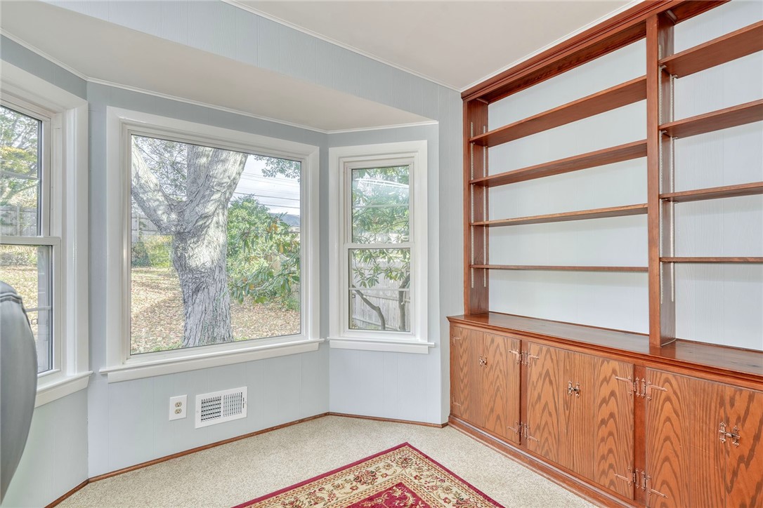 284 Belmeade Road Irondequoit, NY 14617 - Photo 20 of 41