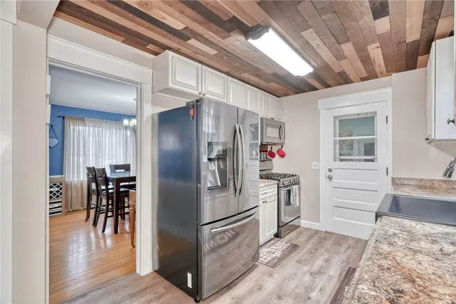 $272,000 | 284 Belmeade Road, Irondequoit, NY 14617