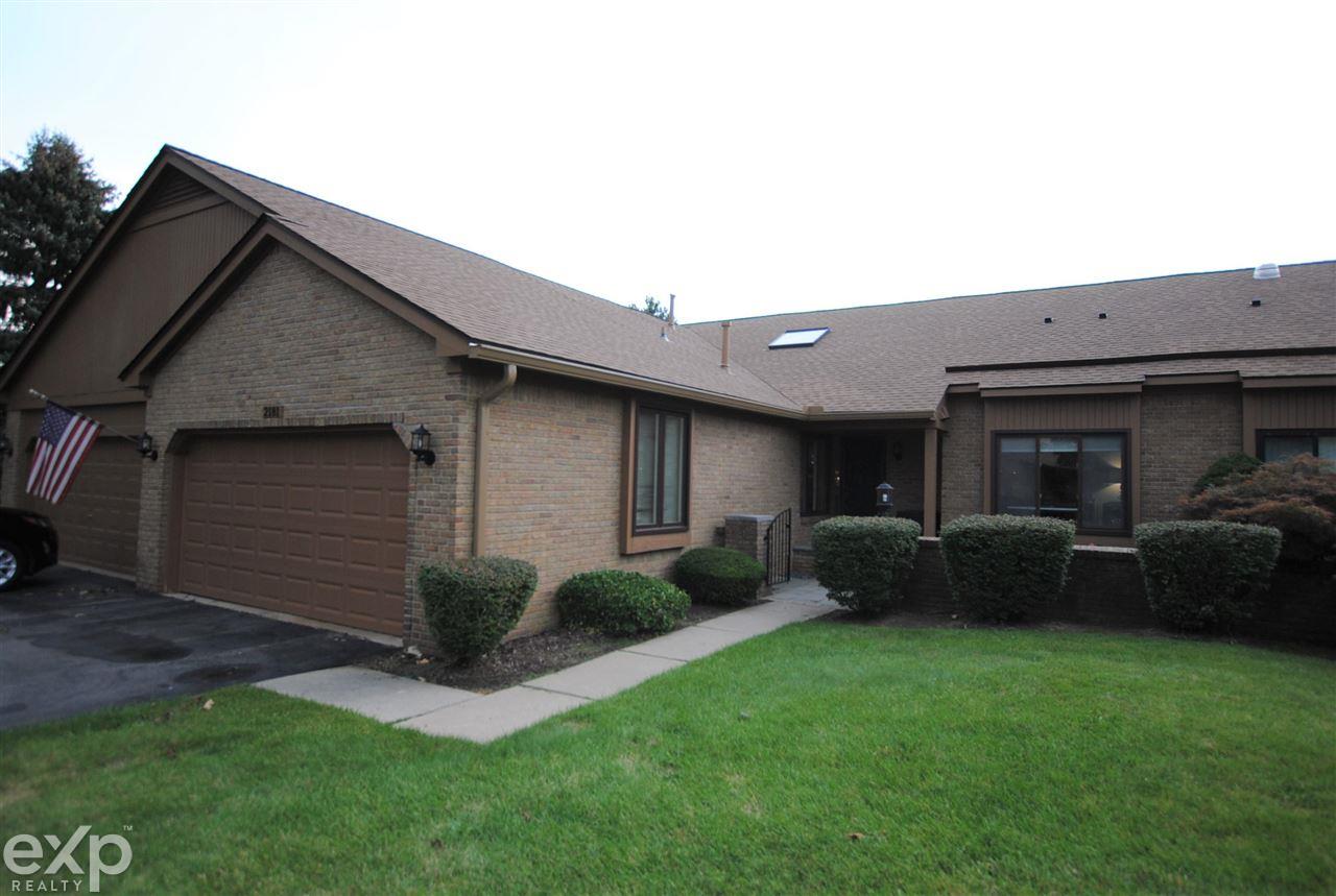 2181 London Bridge Drive Rochester, MI 48307 - Photo 2 of 53 50055306-1.JPG
