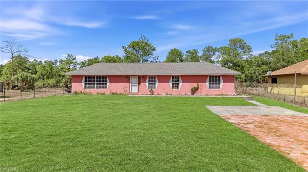 $515,900 | 2821 24th Avenue Northeast, Naples, FL 34120