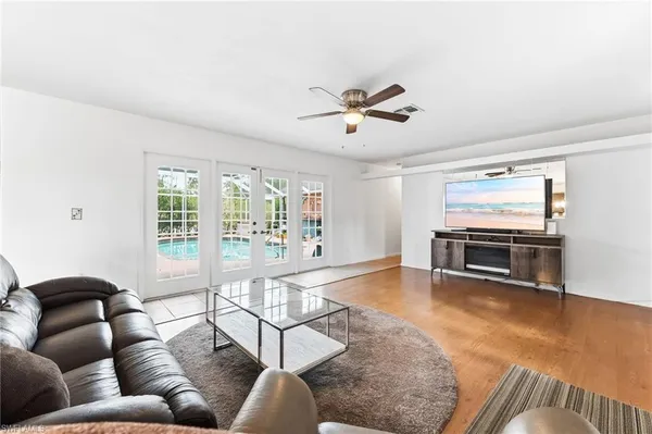 $515,900 | 2821 24th Avenue Northeast, Naples, FL 34120