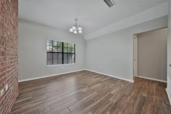 $2,300 | 198 North Village Knoll Circle, The Woodlands, TX 77381