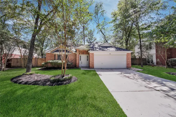 $2,300 | 198 North Village Knoll Circle, The Woodlands, TX 77381