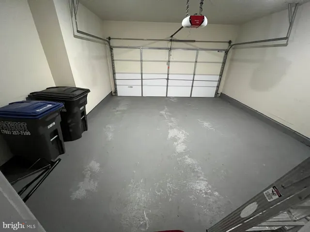 $3,150 | 42741 Puller Terrace, Broadlands, VA 20148