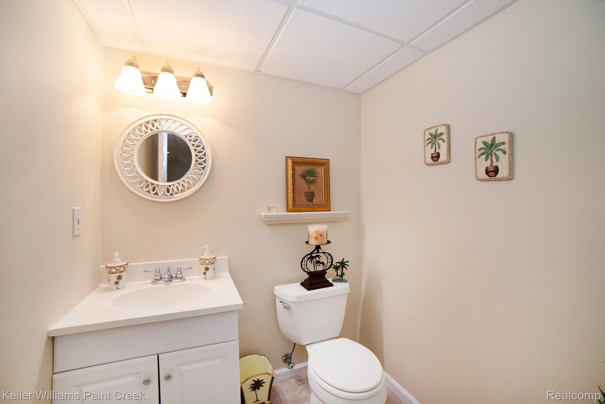 2741 Forest View Court Rochester, MI 48307 - Photo 35 of 56 LGP_2200.jpg