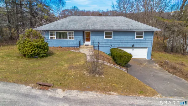 $369,000 | 84 Everitt Street, Waterbury, CT 06704