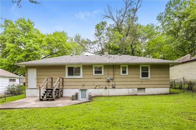 $1,720 | 11302 Norton Avenue, Kansas City, MO 64137