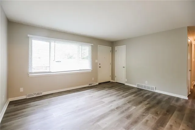 $1,720 | 11302 Norton Avenue, Kansas City, MO 64137