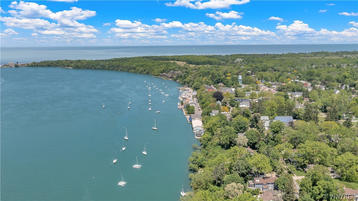 520 Main Street Porter, NY 14174 - Photo 8 of 50