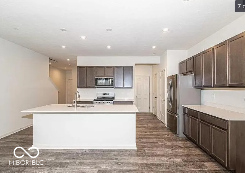 13508 Dewpoint Lane Fishers, IN 46037 - Photo 7 of 30