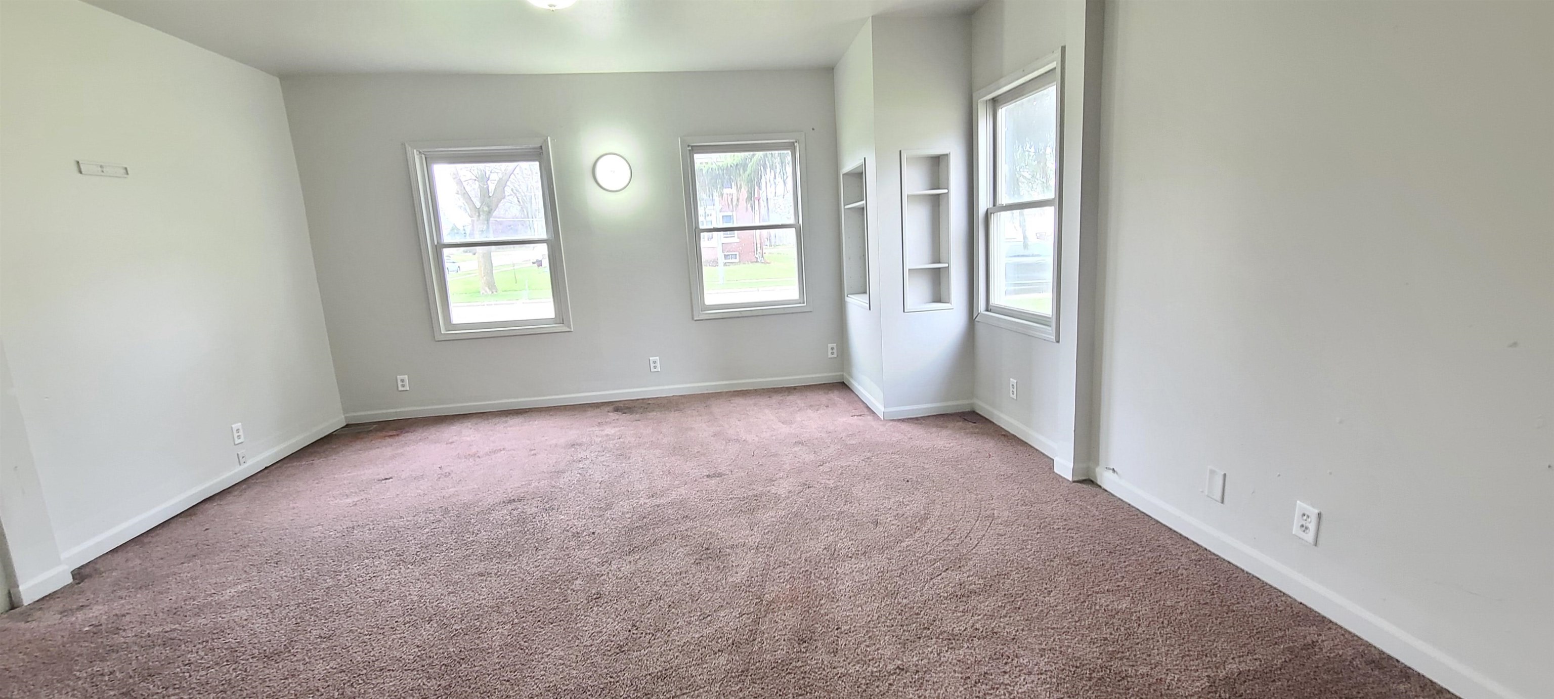 421 7th Avenue Rochelle, IL 61068 - Photo 7 of 18