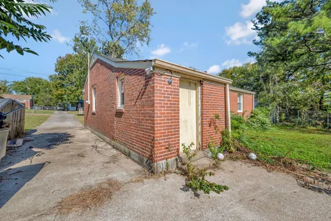 $289,000 | 61 Lyle Lane, Nashville, TN 37210