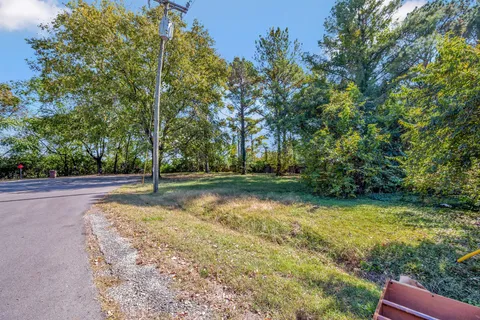 $289,000 | 61 Lyle Lane, Nashville, TN 37210