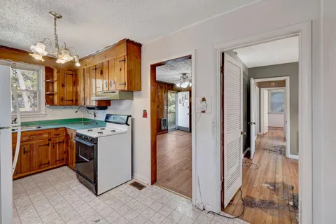 $289,000 | 61 Lyle Lane, Nashville, TN 37210