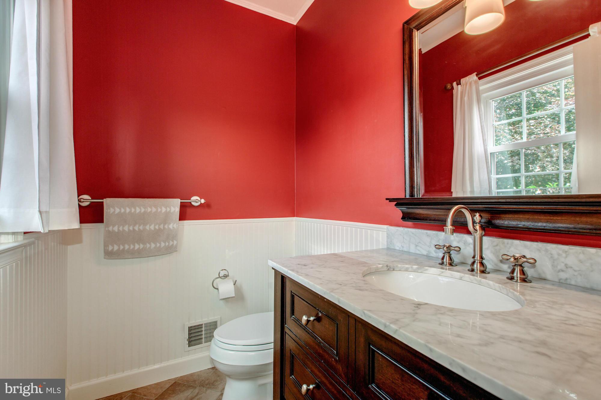 408 Tearose Place Southwest Leesburg, VA 20175 - Photo 12 of 30 Bath