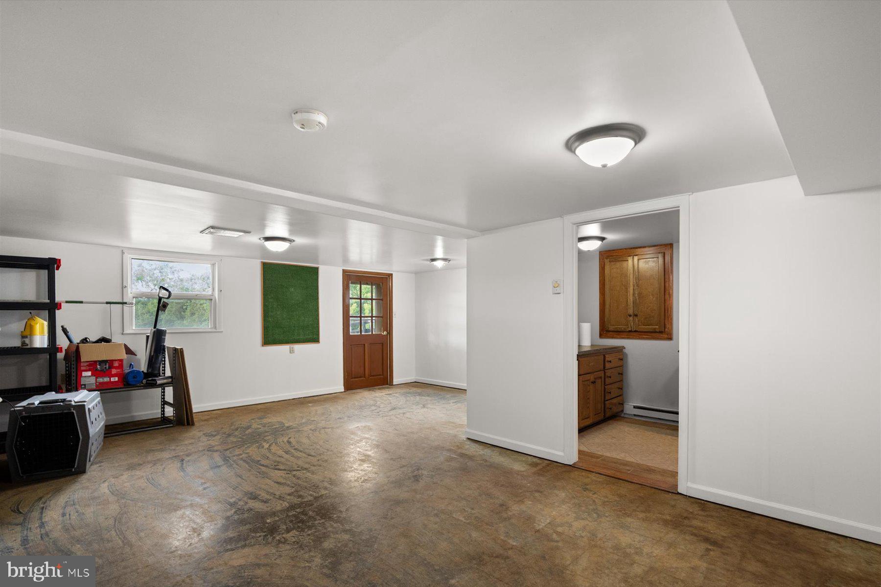 1579 Millner Road Strasburg, VA 22657 - Photo 22 of 30 Versatile space with natural light.