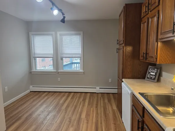$2,200 | 503 South Street, Unit 3, Quincy, MA 02169