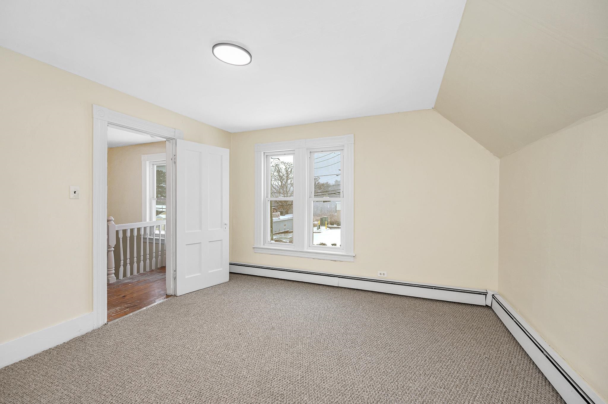 32 Crystal Avenue Derry, NH 03038 - Photo 21 of 28