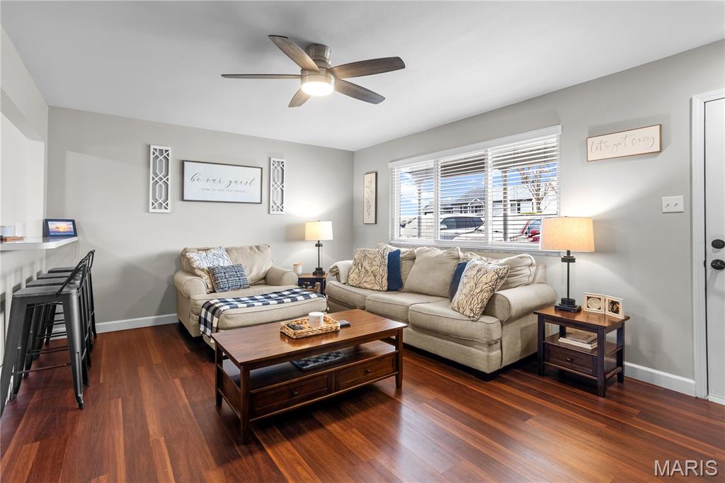 717 Lonedell Road Arnold, MO 63010 - Photo 3 of 24