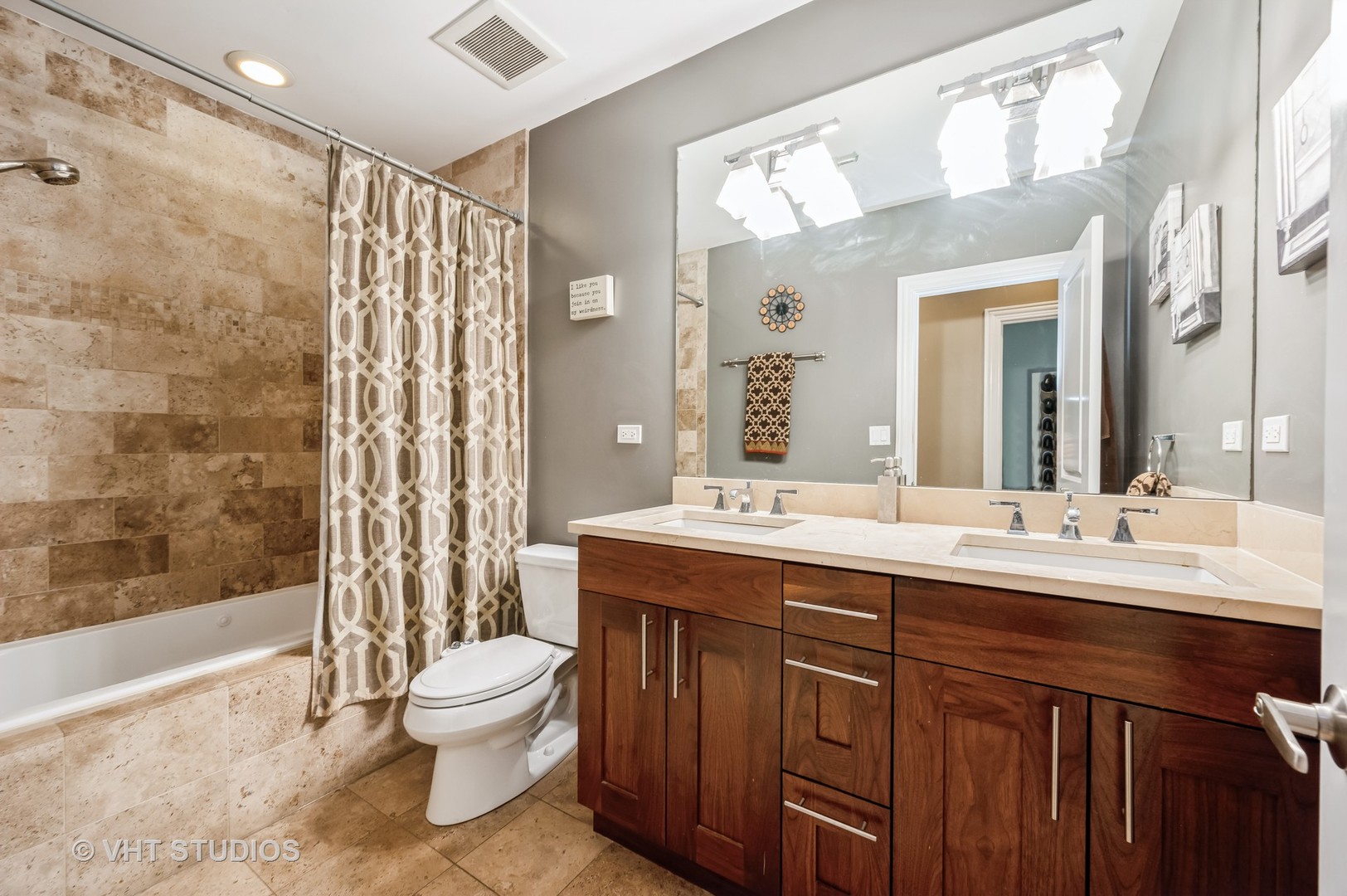 2624 West Rice Street, Unit 1F Chicago, IL 60622 - Photo 8 of 12