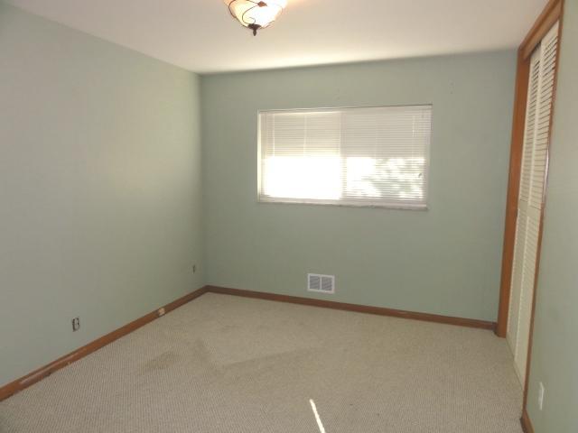 3930 Sunbury Road Columbus, OH 43219 - Photo 14 of 22 Gallery Image 14