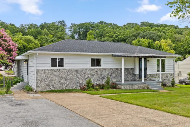 $349,900 | 4806 Viola Drive, Chattanooga, TN 37415