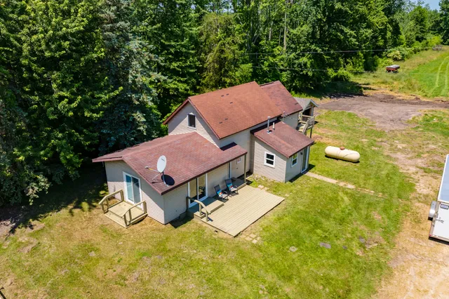 $279,900 | 5743 107th Avenue, Pullman, MI 49450