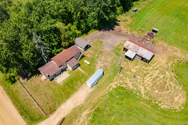 $279,900 | 5743 107th Avenue, Pullman, MI 49450