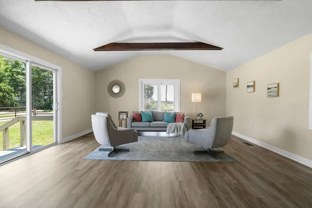 $279,900 | 5743 107th Avenue, Pullman, MI 49450