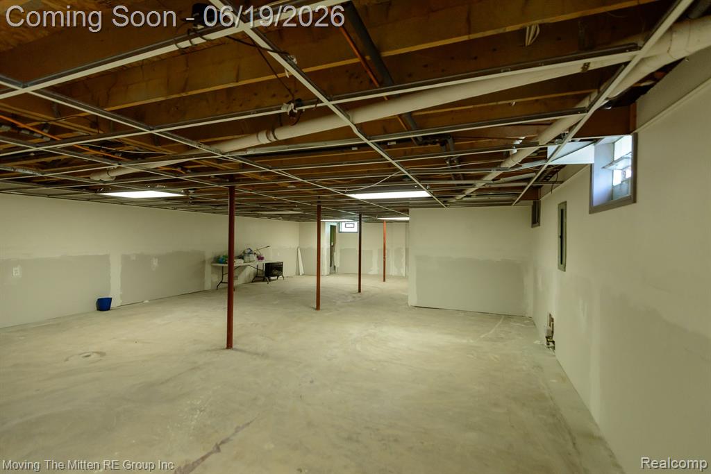 24567 Sherwood Road Belleville, MI 48111 - Photo 41 of 49