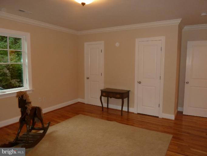 1959 Rockingham Street McLean, VA 22101 - Photo 7 of 29 Bedroom