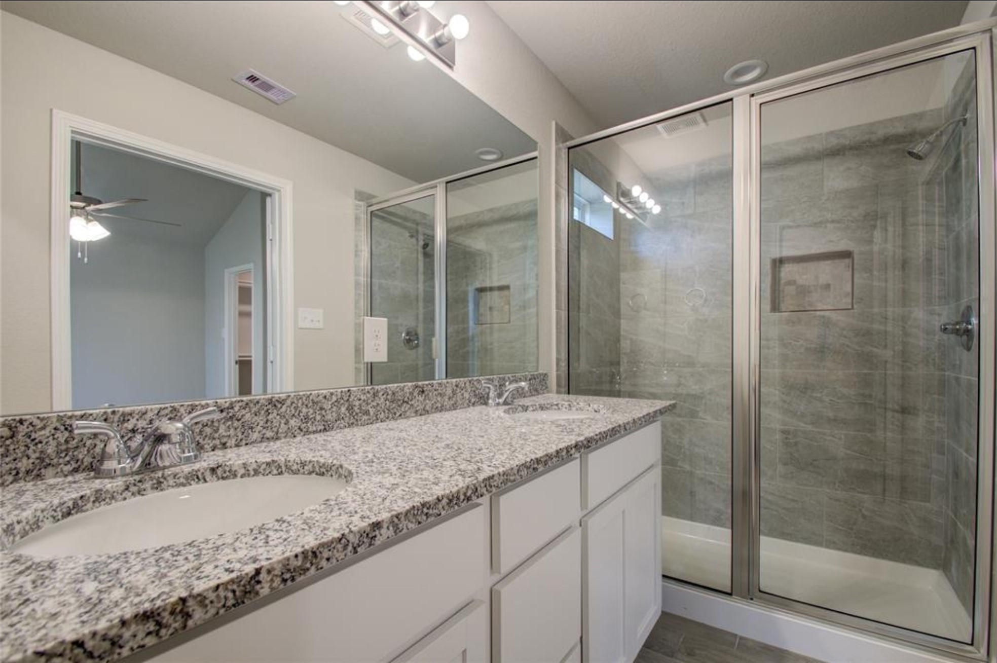 8209 Westcott Road Houston, TX 77016 - Photo 9 of 19
