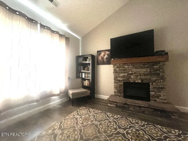 $349,900 | 326 Shooting Star Loop, Unit 201, Townsend, TN 37882