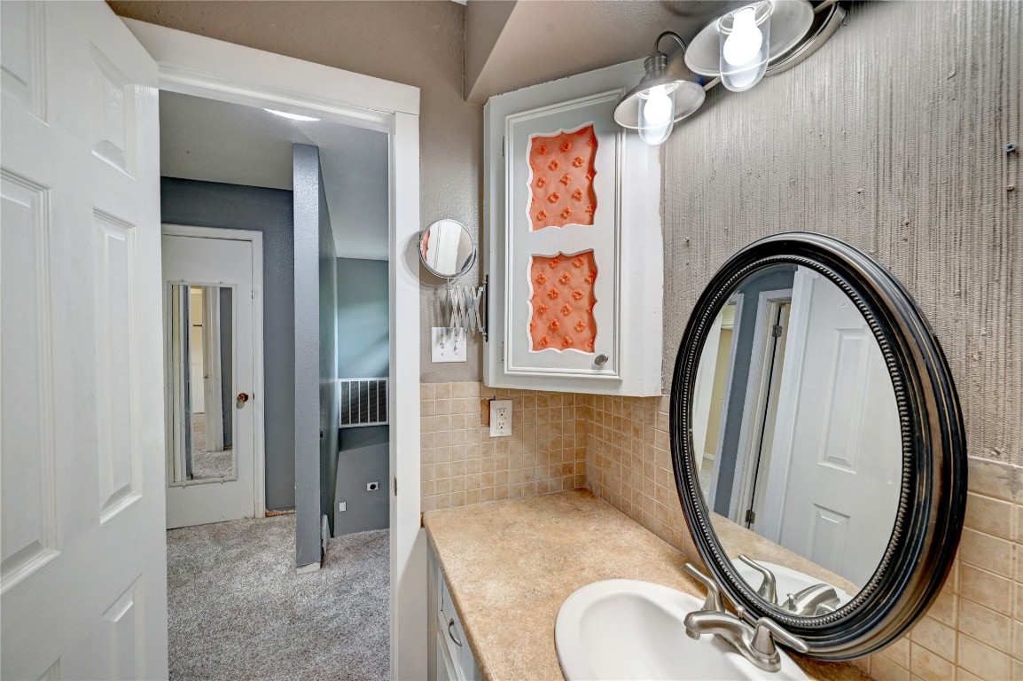 1202 Lemm Road 2 Spring, TX 77373 - Photo 31 of 48 Secondary Bathroom Upstairs