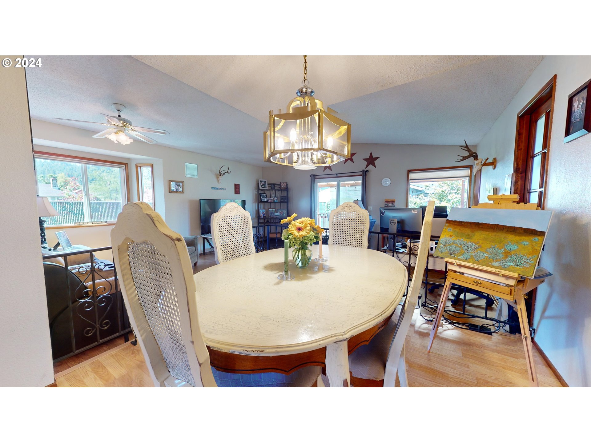 312 70th Street Springfield, OR 97478 - Photo 6 of 42 Dining Area