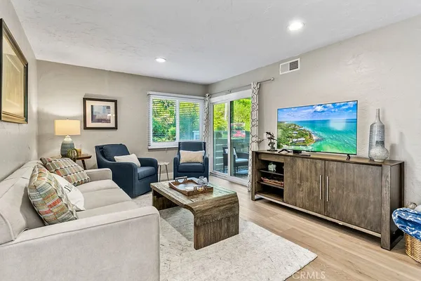 $3,300 | 34152 Selva Road, Unit 170, Dana Point, CA 92629