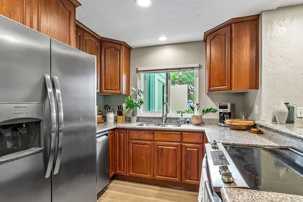 $3,300 | 34152 Selva Road, Unit 170, Dana Point, CA 92629