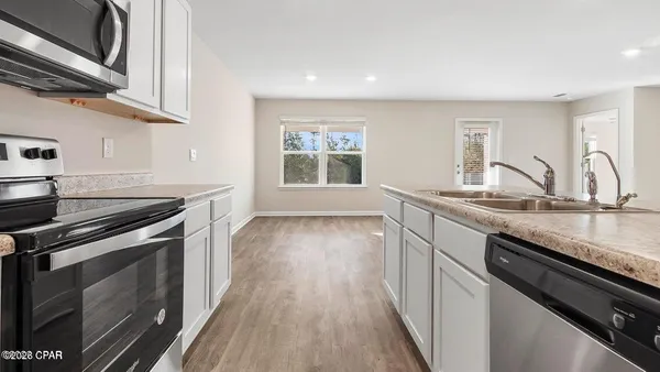 $2,450 | 4841 Conner Lane, Panama City, FL 32404