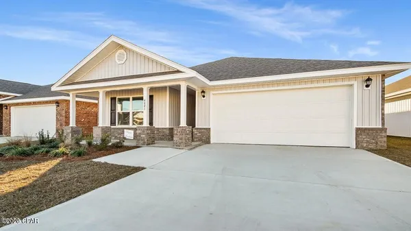 $2,450 | 4841 Conner Lane, Panama City, FL 32404