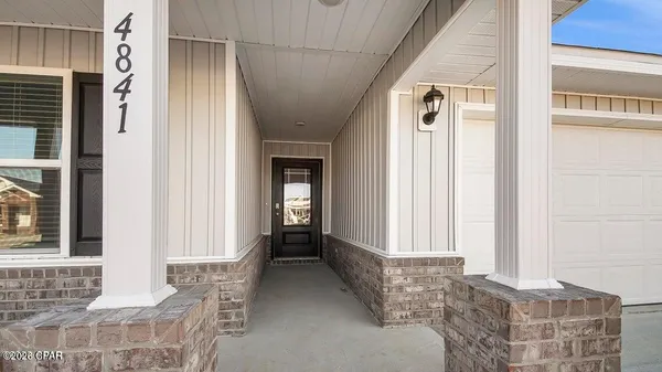 $2,450 | 4841 Conner Lane, Panama City, FL 32404