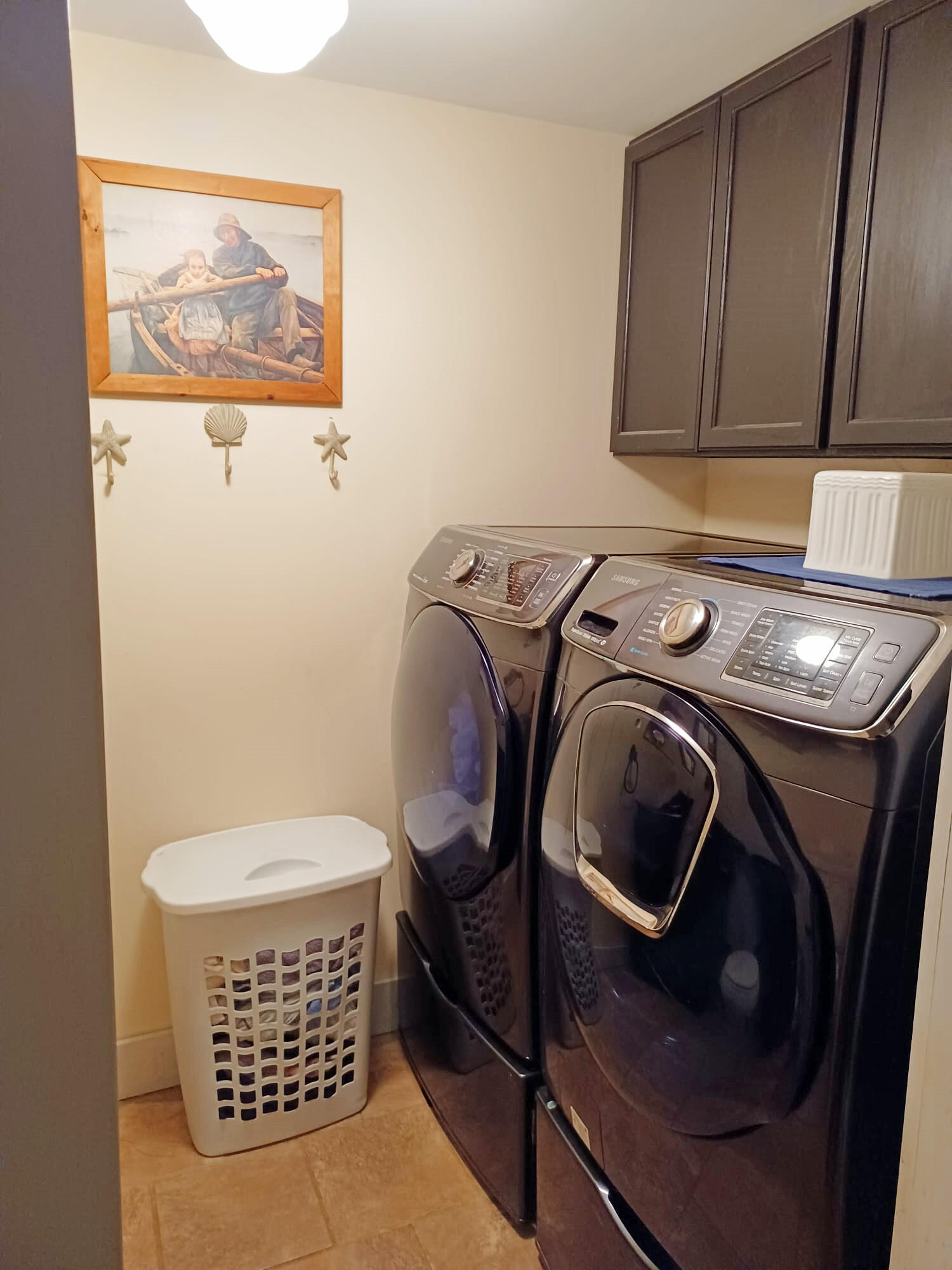 236 Long Sands Road York, ME 03909 - Photo 17 of 40 Laundry 1st floor