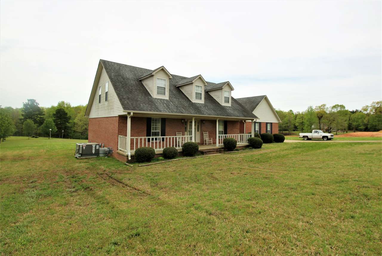 795 Cliffview Road Bolivar, TN 38008 - Photo 2 of 25
