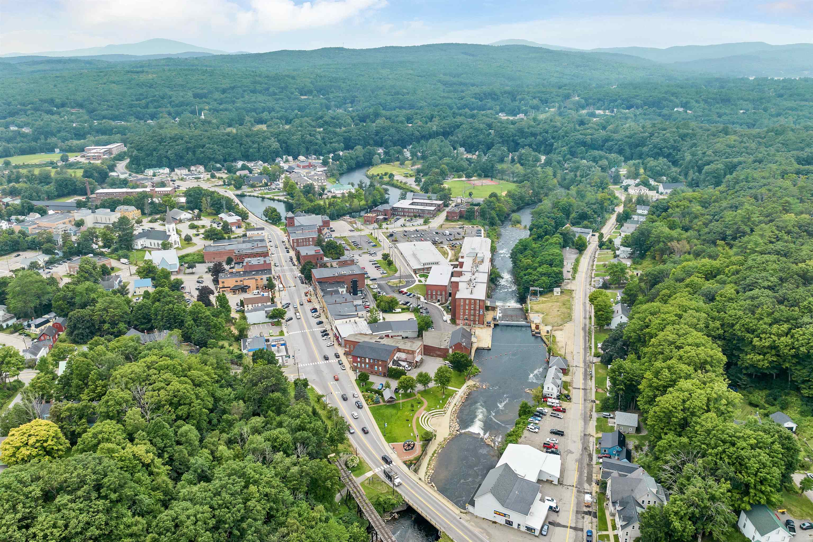 32 Chestnut Street Franklin, NH 03235 - Photo 38 of 40