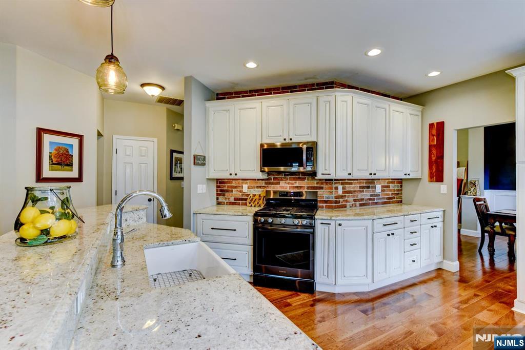 88 Watch Hill Road Hackettstown, NJ 07840 - Photo 23 of 50