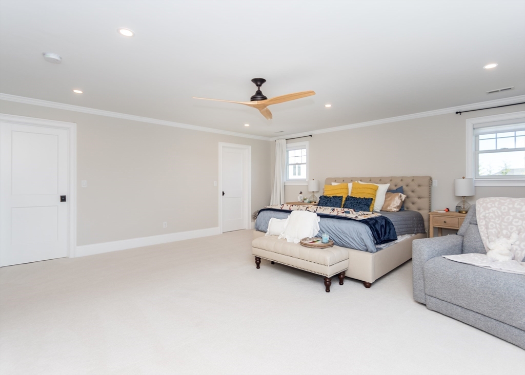 17 Elinor Circle Waltham, MA 02452 - Photo 17 of 39